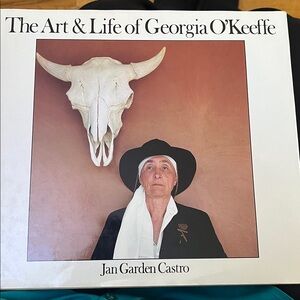 The Art & Life of Georgia O'Keeffe Book